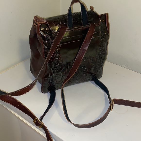Genuine Leather handcrafted Backpack Casual Daypack/College Bag. main image 7